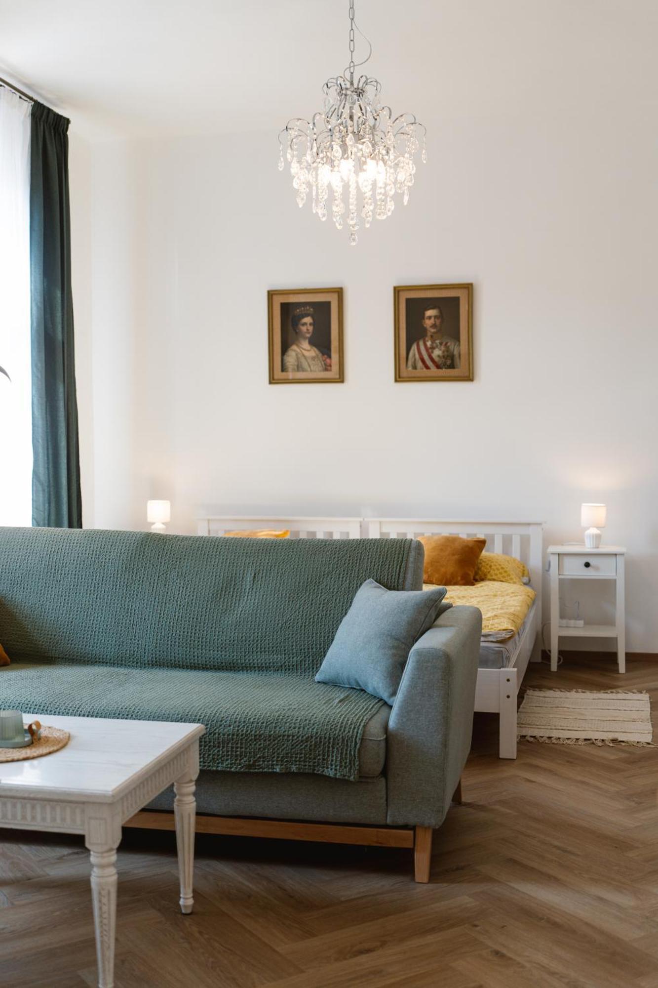 Franz Josef Apartmany, Apartman Zita 德辛 外观 照片