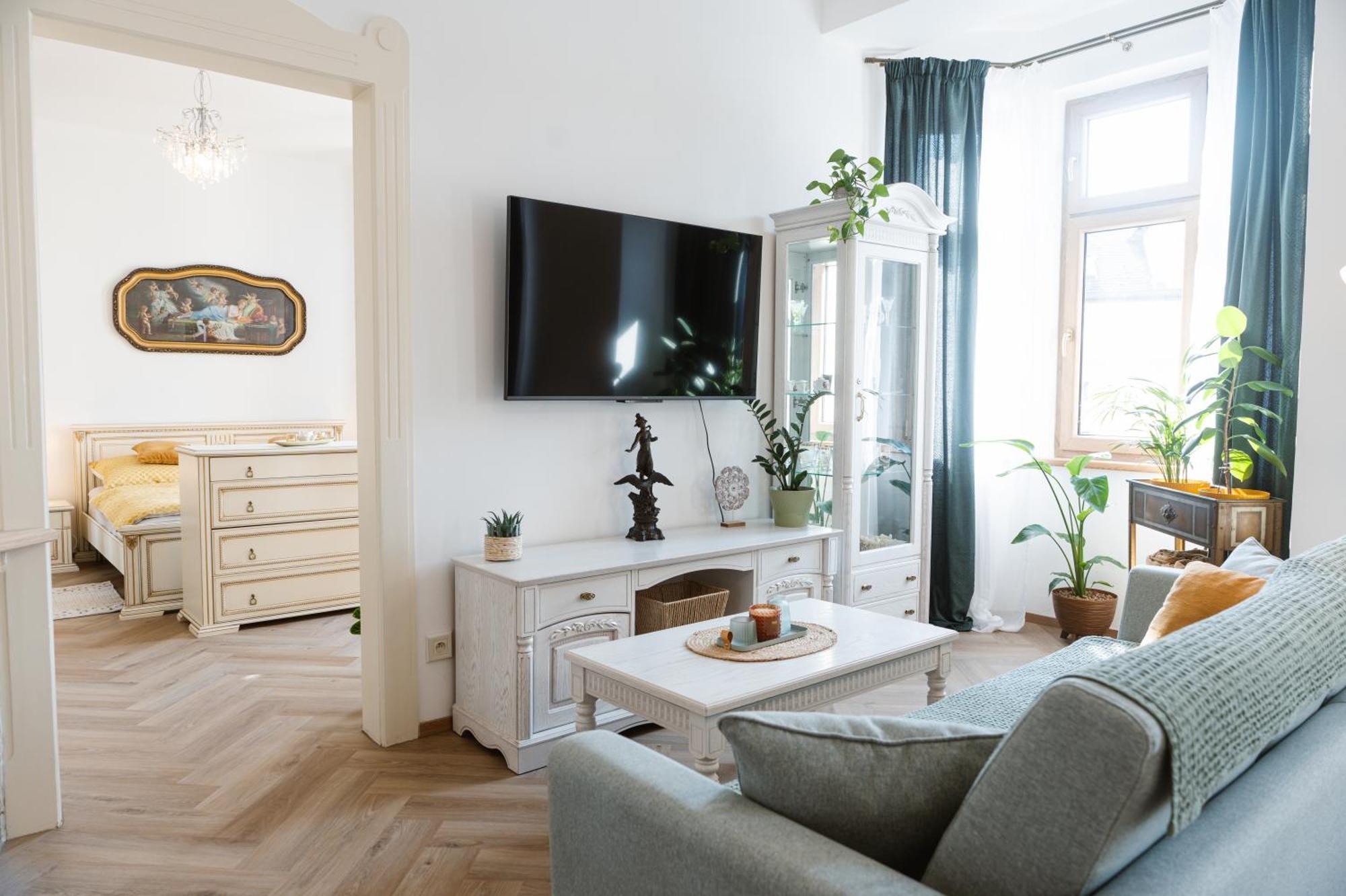 Franz Josef Apartmany, Apartman Zita 德辛 外观 照片