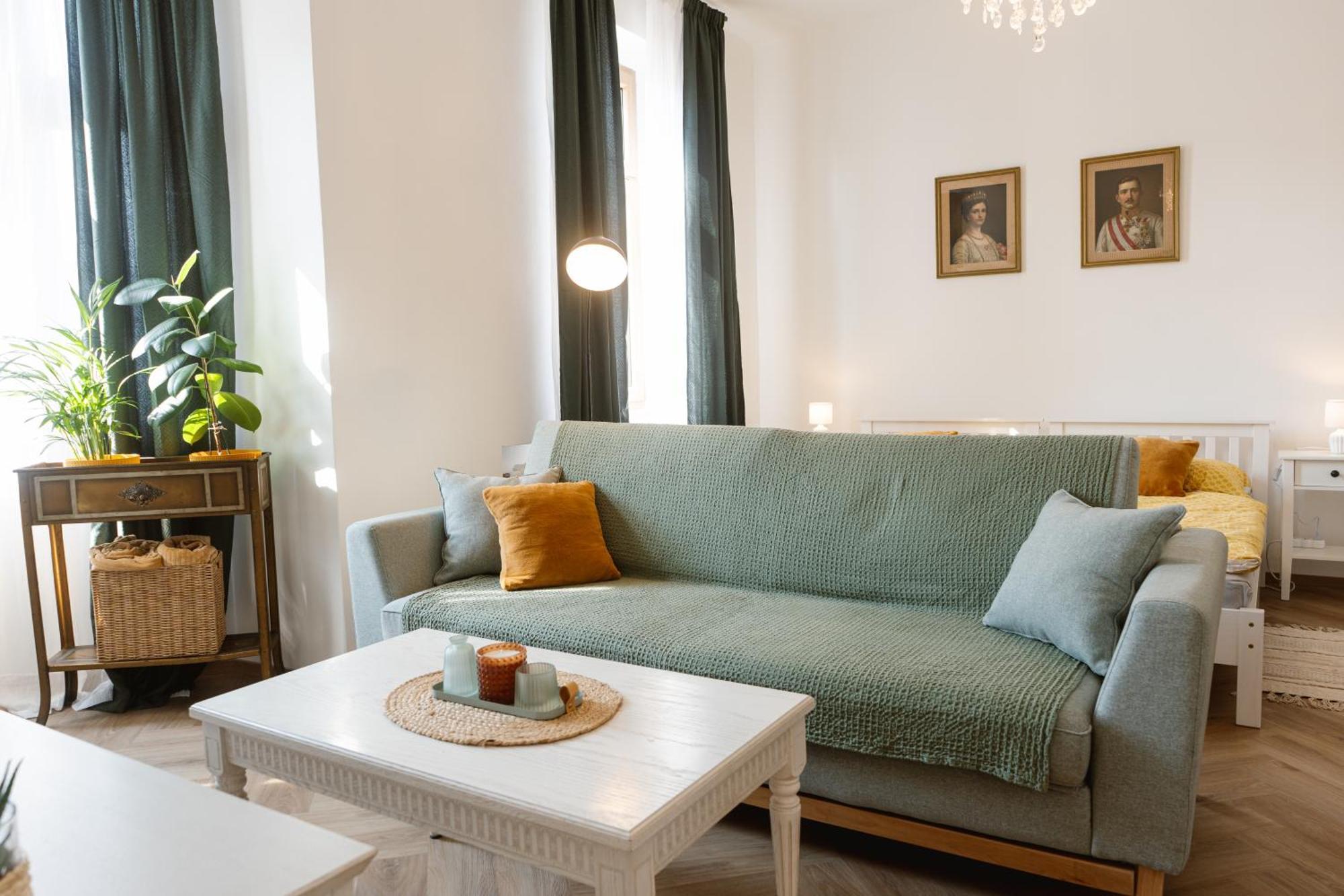 Franz Josef Apartmany, Apartman Zita 德辛 外观 照片